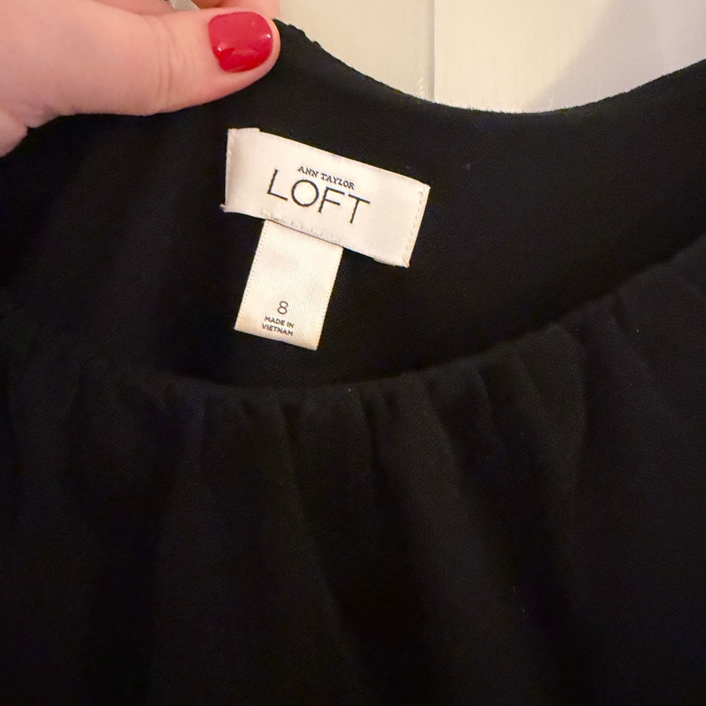 Women’s Black Loft Dress - Picture 4 of 7